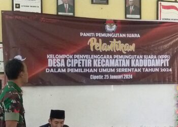 Bhabinkamtibmas Polsek Kadudampit Hadiri Pelantikan Anggota PPS