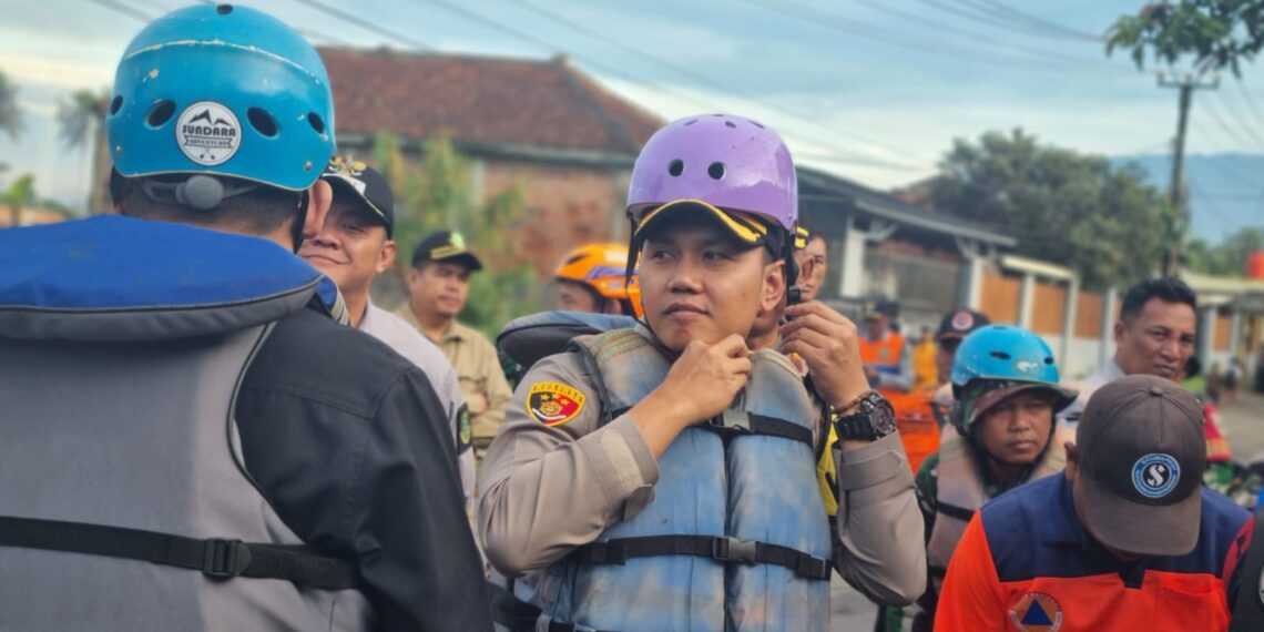 Kompak, Forkopimda Kota Sukabumi Tinjau Mitigasi Aliran Sungai Cimandiri