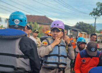 Kompak, Forkopimda Kota Sukabumi Tinjau Mitigasi Aliran Sungai Cimandiri