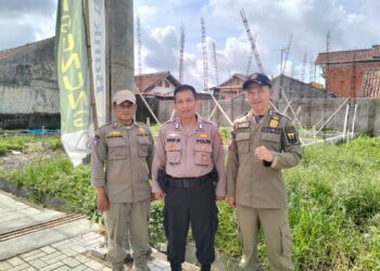 Unit Samapta  Polsek Cisaat Menyambangi Sat Pol PP Kecamatan Cisaat