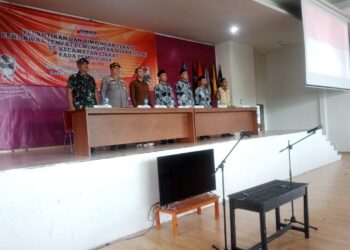 Panit Binmas Polsek Cisaat Hadiri Pelantikan dan Bimbingan Teknis  Pengawas TPS  Se Kecamatan Cisaat pada Pemilu 2024