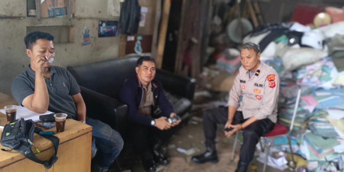 Anggota Samapta Polsek Warudoyong Laksanakan Patroli dialogis di Siang Hari