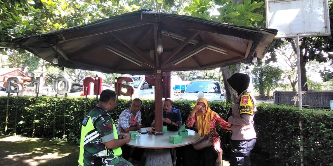 Wujud Nyata Kedekatan POLRI Dengan Warga, Bhabinkamtibmas Lakukan Sambang Kepada Warga Binaan