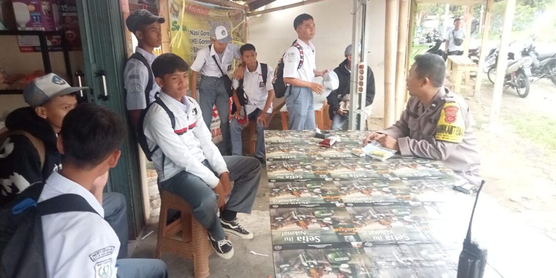 Bhabinkamtibmas Polsek Sukaraja Berikan Himbauan Kamtibmas Kepada Pelajar