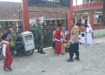 Sampaikan Pesan Kamtibmas Sinegritas  Tni Polri  Sambangi  Warga Binaan