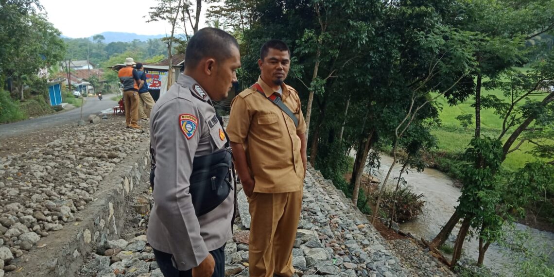 Polsek  Cireunghas Antisipasi Bencana Alam