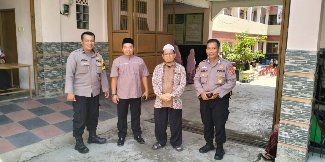 Jelang Pemilu,Unit Samapta Polsek Cisaat Intensifkan Patroli Dialogis