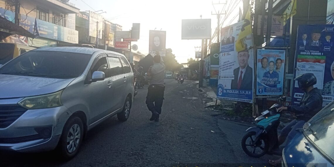 Berikan pelayanan terbaik buat masyarakat