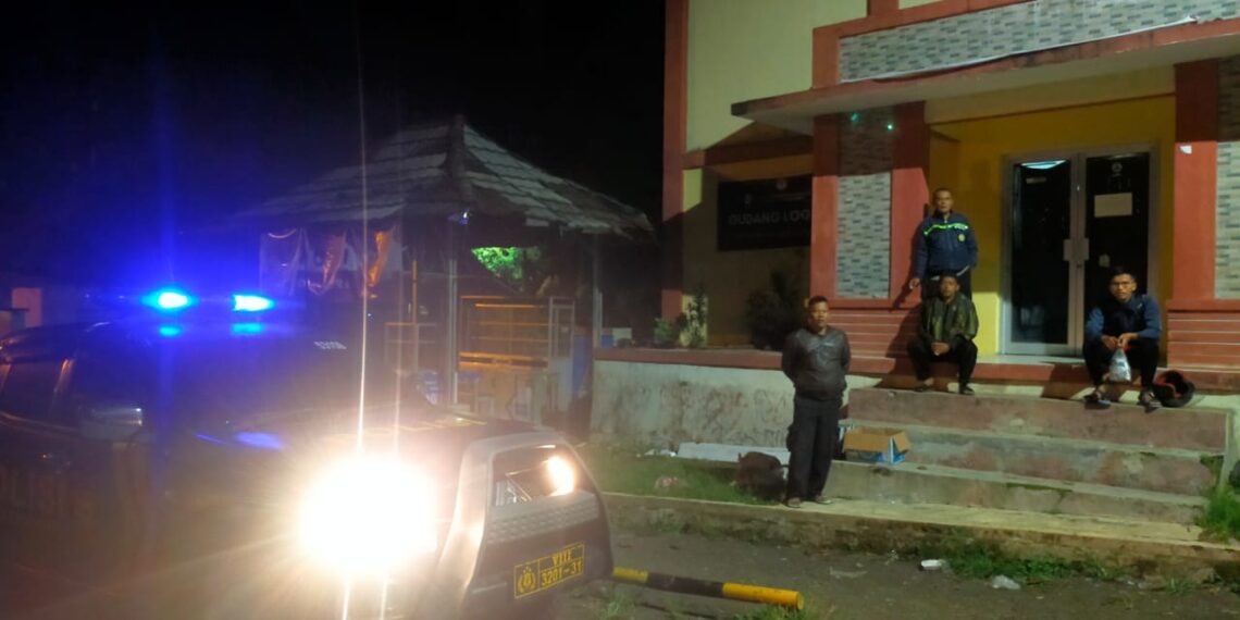 Polsek Kadudampit  Laksanakan Patroli KRYD