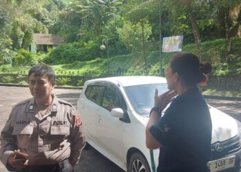 Anggota Samapta Polsek Sukabumi Laksanakan Kegiatan Dialogis Dan Pemantauan Dengan Masyarakat