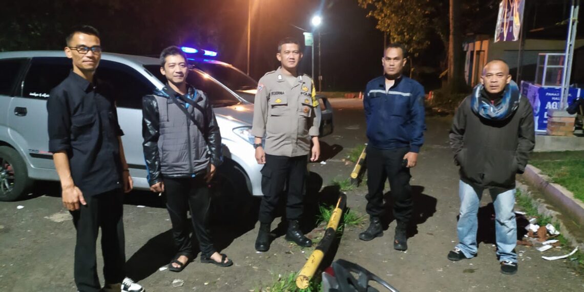 Pastikan Amankan Gudang Logistik Pemilu 2024 Polsek Kadudampit Cek dan Kontrol