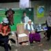Ngobrol Bersama Warga, Bhabinkamtibmas Sampaikan Himbauan Kamtibmas