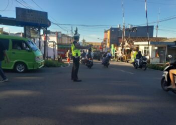 Polsek Warudoyong Gatur Lalu lintas pagi, Bentuk Pelayanan kepada Masyarakat guna terciptanya Kamseltibcar Lantas