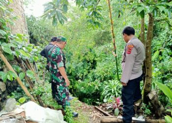 Sinergitas Tni Dan Polri Hadir Ditengah Masyarakat Cek Tebing Longsor