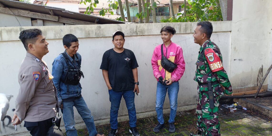 Dekati warga Babinkamtibmas bersinergi dengan Babinsa Sambangi Warga dan Berikan Imbauan Kamtibmas