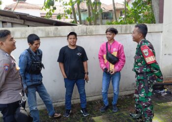 Dekati warga Babinkamtibmas bersinergi dengan Babinsa Sambangi Warga dan Berikan Imbauan Kamtibmas