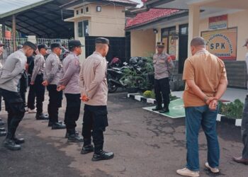 Polsek Citamiang Gelar Apel Pagi Sebagai Bentuk Kedisiplinan.