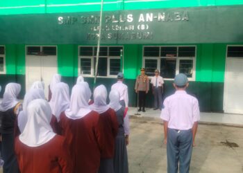 Polsek Baros Polres Sukabumi Kota Gelar Police Goes to School, Tingkatkan Kesadaran Kamtibmas di Kalangan Pelajar