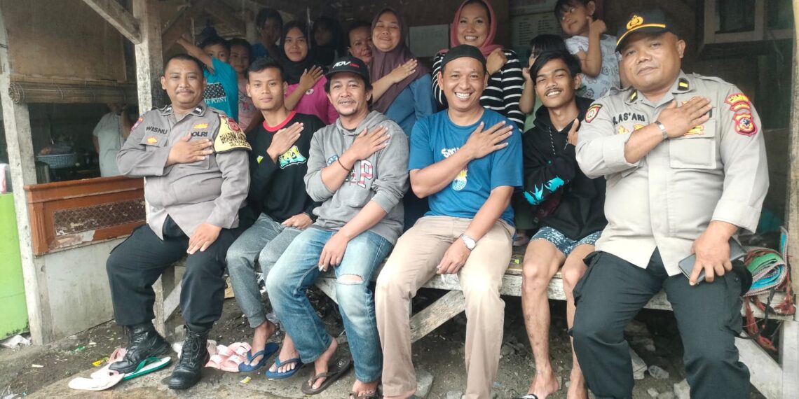 Ngariung Sareng Kapolsek,Polsek Cisaat gelar Tatap muka dengan masyarakat di Desa Sukamanah Kecamatan Cisaat