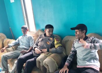 Melalui Giat Sambang, Cara Bhabinkamtibmas Polsek Sukalarang Sampaikan Imbauan Kamtibmas Kepada Warga Binaan.