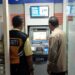 PS Kanit Samapta dan Bhabinkamtibmas Polsek Lembursitu Pantau Dan Cek Mesin ATM