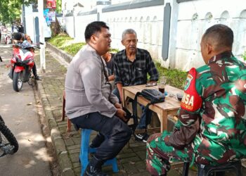 Sambangi Warga Polisi di Kota Sukabumi Sampaikan Imbauan Kamtibmas