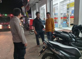 Intesifkan Patroli, Malam Hari Cegah Gangguan Kamtibmas,,Anggota samapta Polsek Lembursitu