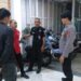 Patroli Rutin Malam Hari, Polsek Gunungpuyuh Sambangi Satpam Hotel / Penginapan sampaikan Himbauan kamtibmas