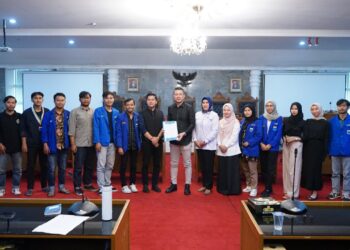 Terima Audiensi dengan PMII, Ini Tanggapan DPRD Kota Sukabumi