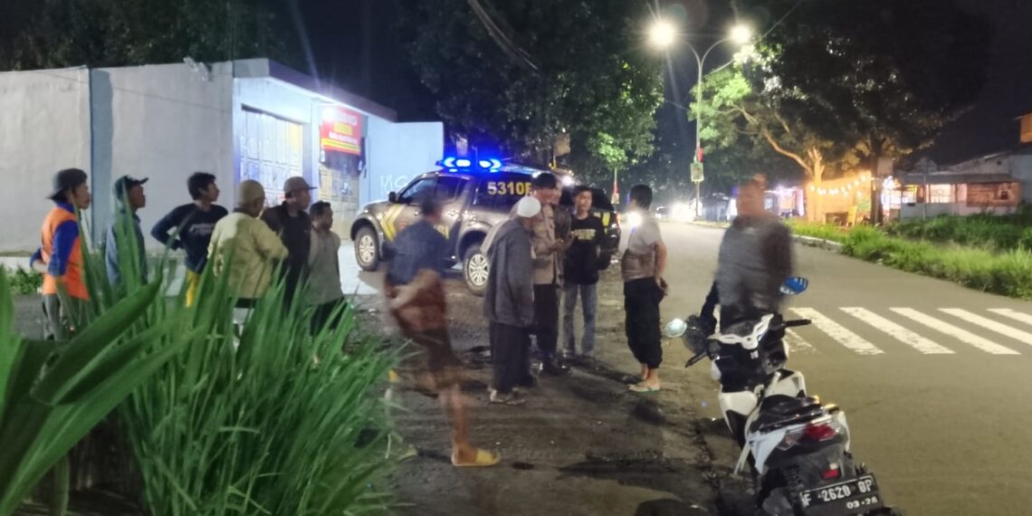 Polsek Sukaraja Tingkatkan Patroli Strong Point Antisipasi Gangguan Kamtibmas Di Malam Hari