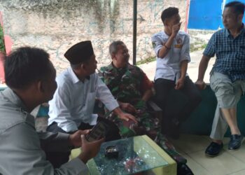 Bhabinkamtibmas Bersinergi dengan Babinsa Sambangi Warga Untuk Tingkatkan Harkamtibmas