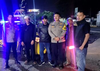 Wujudkan Situasi Kamtibmas Yang Aman Dan Kondusif Polsek Sukalarang Patroli Malam Hari
