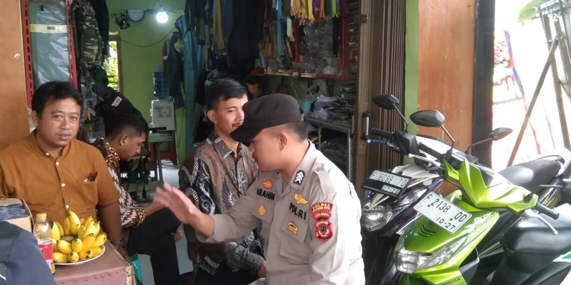 Anggota Samapta Polsek Warudoyong Laksanakan Patroli dialogis di Siang Hari