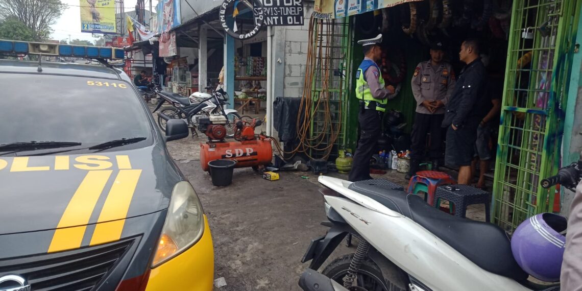 Polsek Sukalarang Sampaikan Pesan Ke Pemilik Bengkel Motor dan Toko Penjual Knalpot Agar Situasi Kamtibmas dan Suasana Lingkungan Nyaman