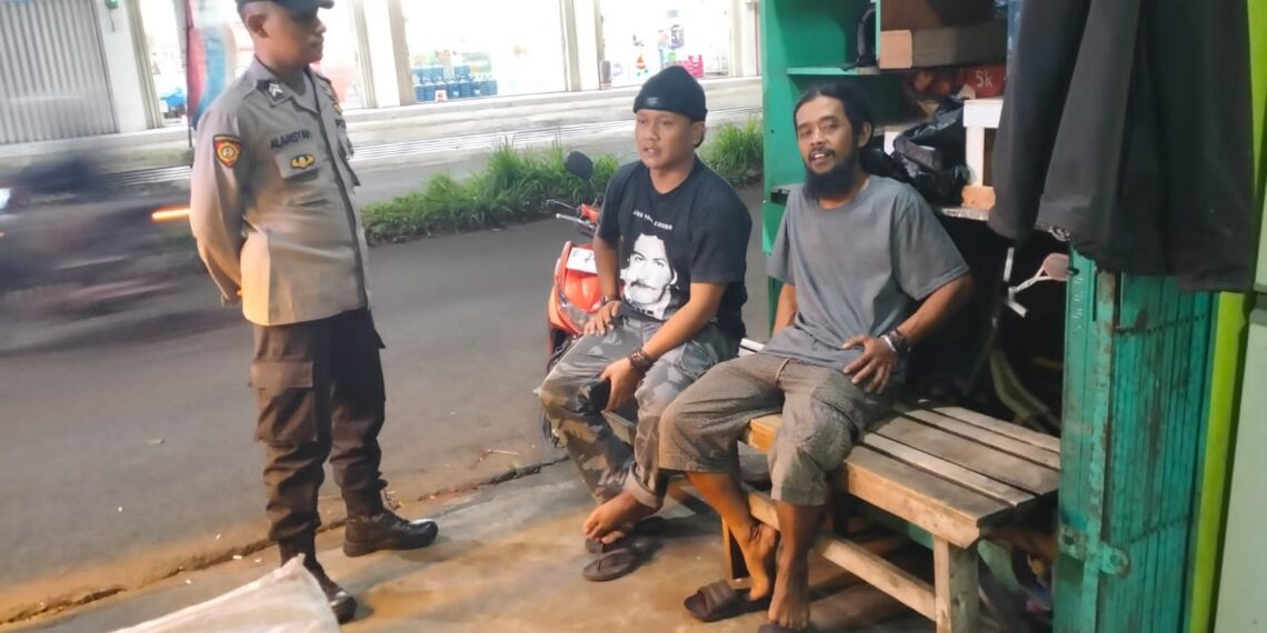 Patroli Dialogis, Upaya Polsek Kebon Pedes Ciptakan Kamtibmas