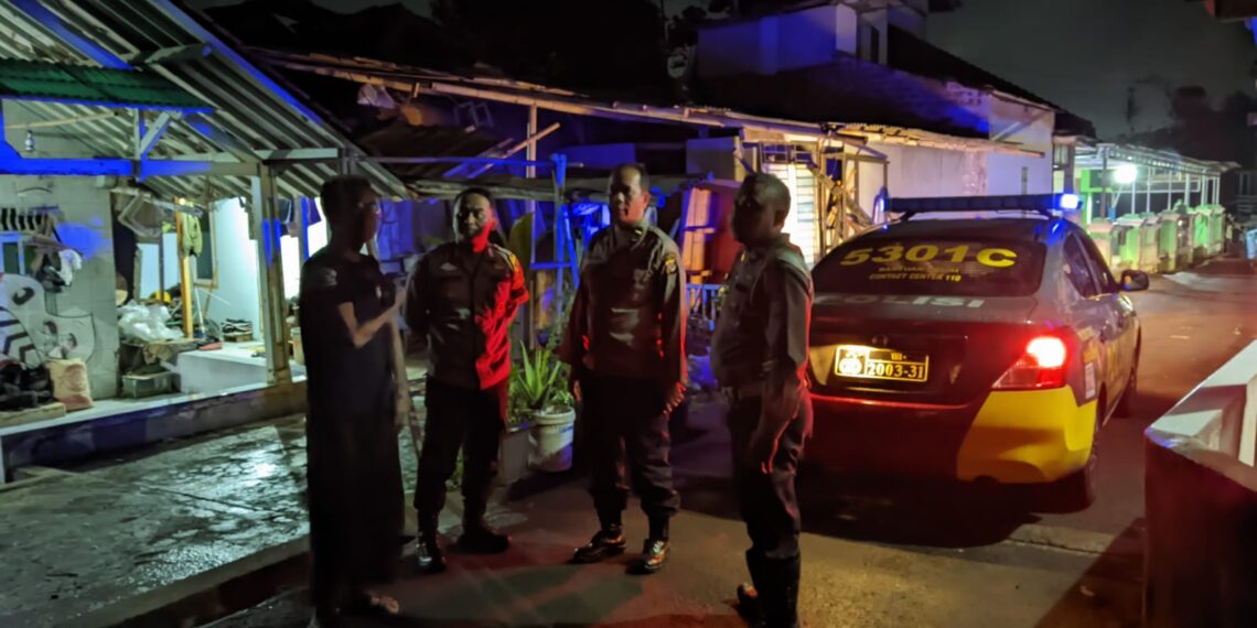 Unit Samapta Polsek Cikole Gencarkan Patroli Malam