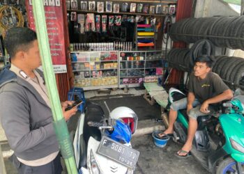 Polsek Citamiang Patroli Dialogis dan Sambangi Warga Guna menciptakan keamanan dan kondusif