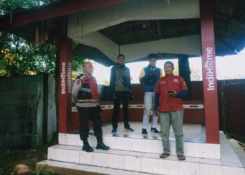 Demi terciptanya keamanan yang kondusif, Polsek Cibeureum Patroli Dialogis dan Sambangi Warga.