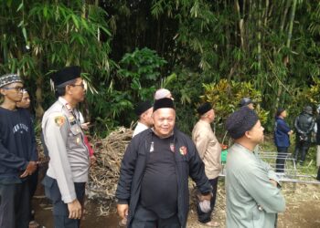 Kapolsek Sukabumi Melayat Warga Yang Meninggal