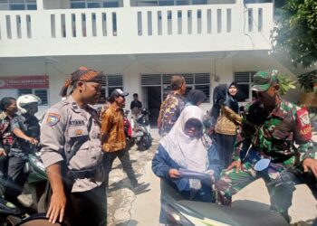 Datangi Warga Langsung, Babinkamtibmas Berikan Himbauan Gukamtibmas