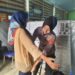Kerahkan Sejumlah Personelnya Polsek Warudoyong Amankan Kegiatan Penyortiran Dan Pelipatan Surat Suara Pemilu 2024
