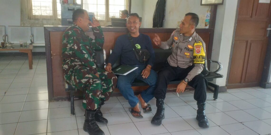 Patroli Sinergitas Tni-Polri Menyambangi Objek Vital Di Wilayah Hukum Polsek Lembursitu