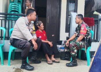 Sambangi Warga Untuk Tingkatkan Harkamtibmas Bhabinkamtibmas Bersinergi dengan Babinsa