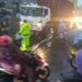 Unit Lantas Polsek Sukalarang Melaksanakan Gatur Lalin Saat Jam Masuk Karyawan, Antisipasi Kemacetan Pagi Pasca Hujan