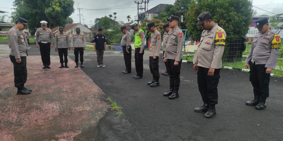 Gelar Apel Pagi Polsek Warudoyong Sebagai Bentuk Kedisiplinan.