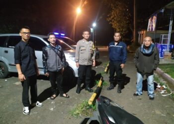 Personil polsek Kadudampit kontrol gudang logistik pemilu