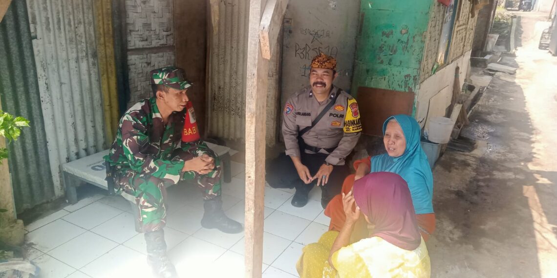 Datangi Warga Langsung, Babinkamtibmas Berikan Himbauan Gukamtibmas