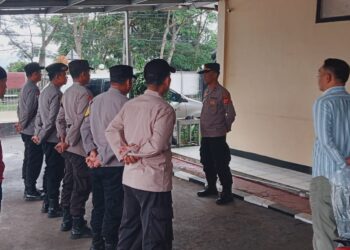 Polsek Citamiang Gelar Apel Pagi Sebagai Bentuk Kedisiplinan.