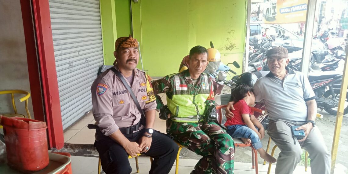 Datangi Warga Langsung, Babinkamtibmas Berikan Himbauan Gukamtibmas