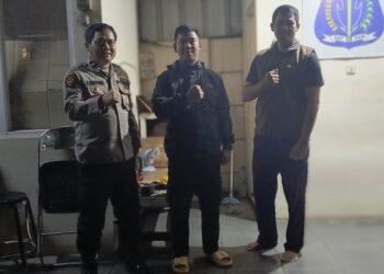 Antisipasi Gukamtibmas, anggota patroli Polsek Warudoyong Polres Sukabumi Kota Gencar Laksanakan Patroli Malam Hari.